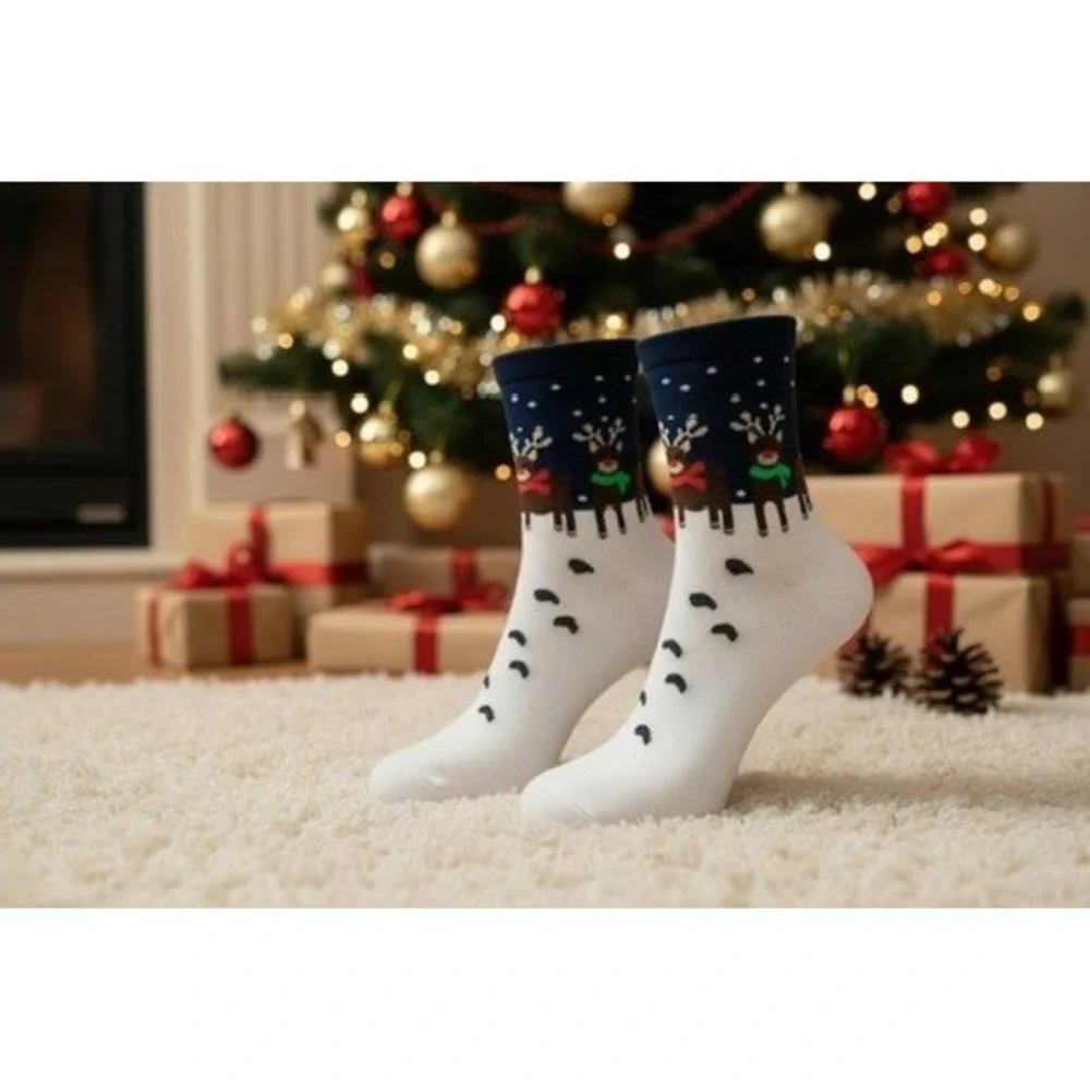 Novelty‎ Christmas Knit Socks 5.5-8.5 US Holiday Reindeer Unisex Soft Cozy NEW